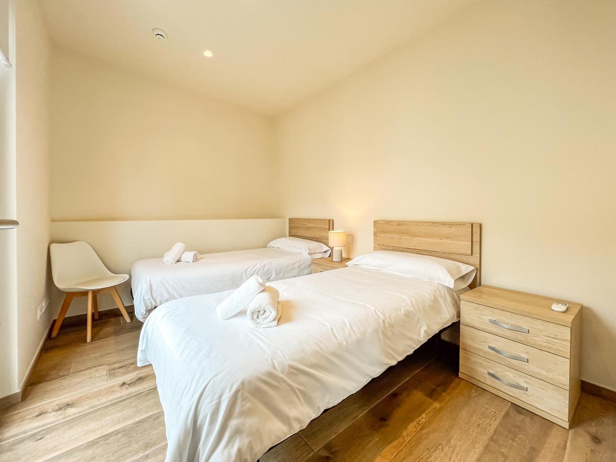 Can Cintet 1 Apartamento En La Plaza De 贝萨卢 外观 照片