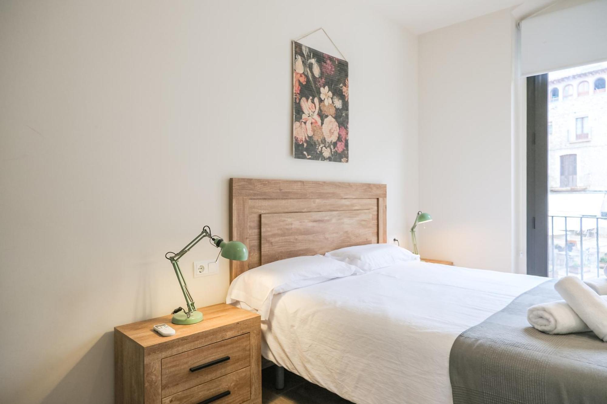 Can Cintet 1 Apartamento En La Plaza De 贝萨卢 外观 照片